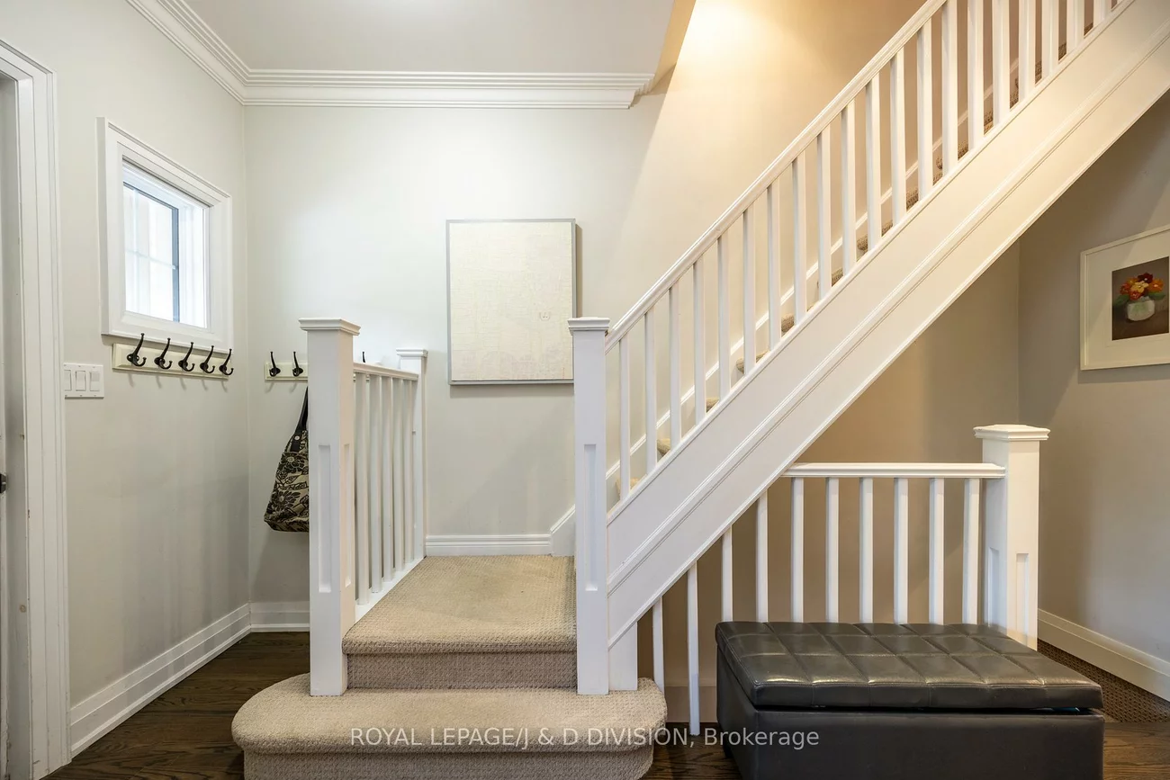 1049, Mount Pleasant, Mount Pleasant East, Toronto