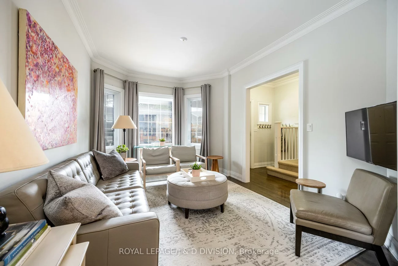 1049, Mount Pleasant, Mount Pleasant East, Toronto