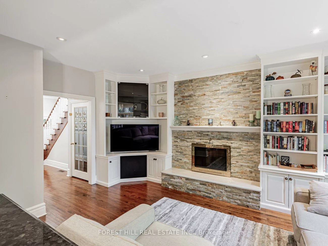492, Melrose, Bedford Park-Nortown, Toronto
