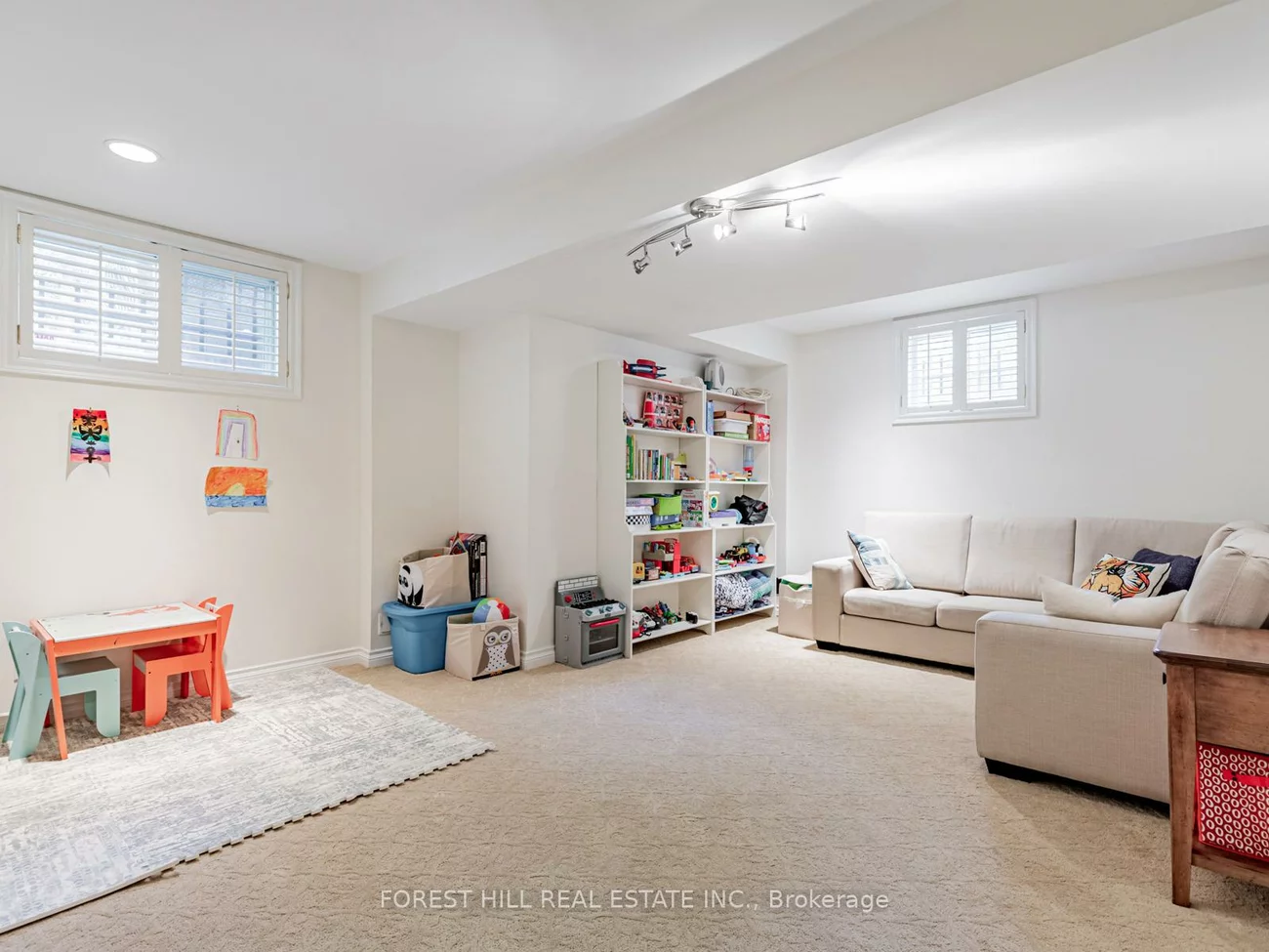 492, Melrose, Bedford Park-Nortown, Toronto