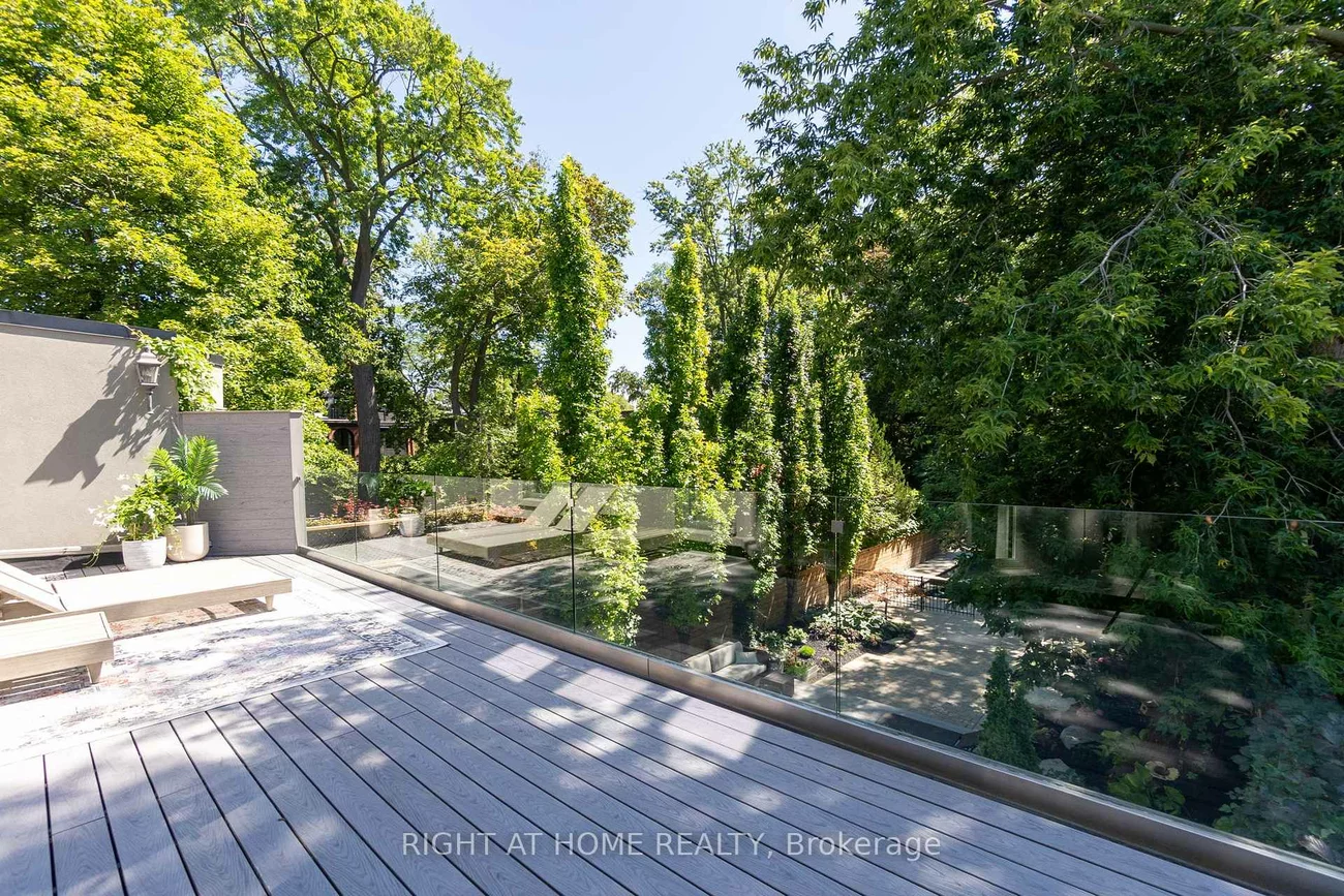 123, South, Rosedale-Moore Park, Toronto