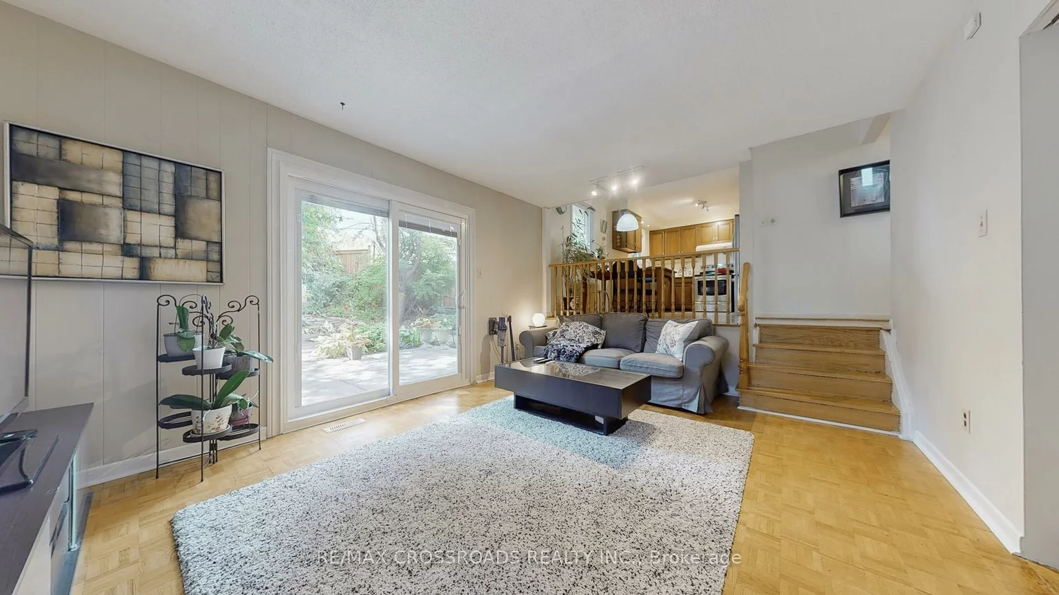 218, Kingslake, Don Valley Village, Toronto