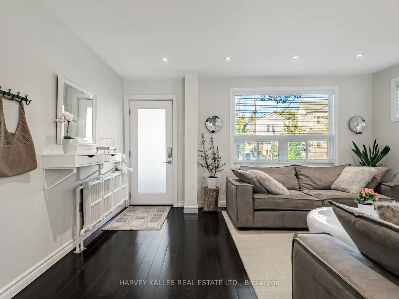 365, Atlas, Humewood-Cedarvale, Toronto
