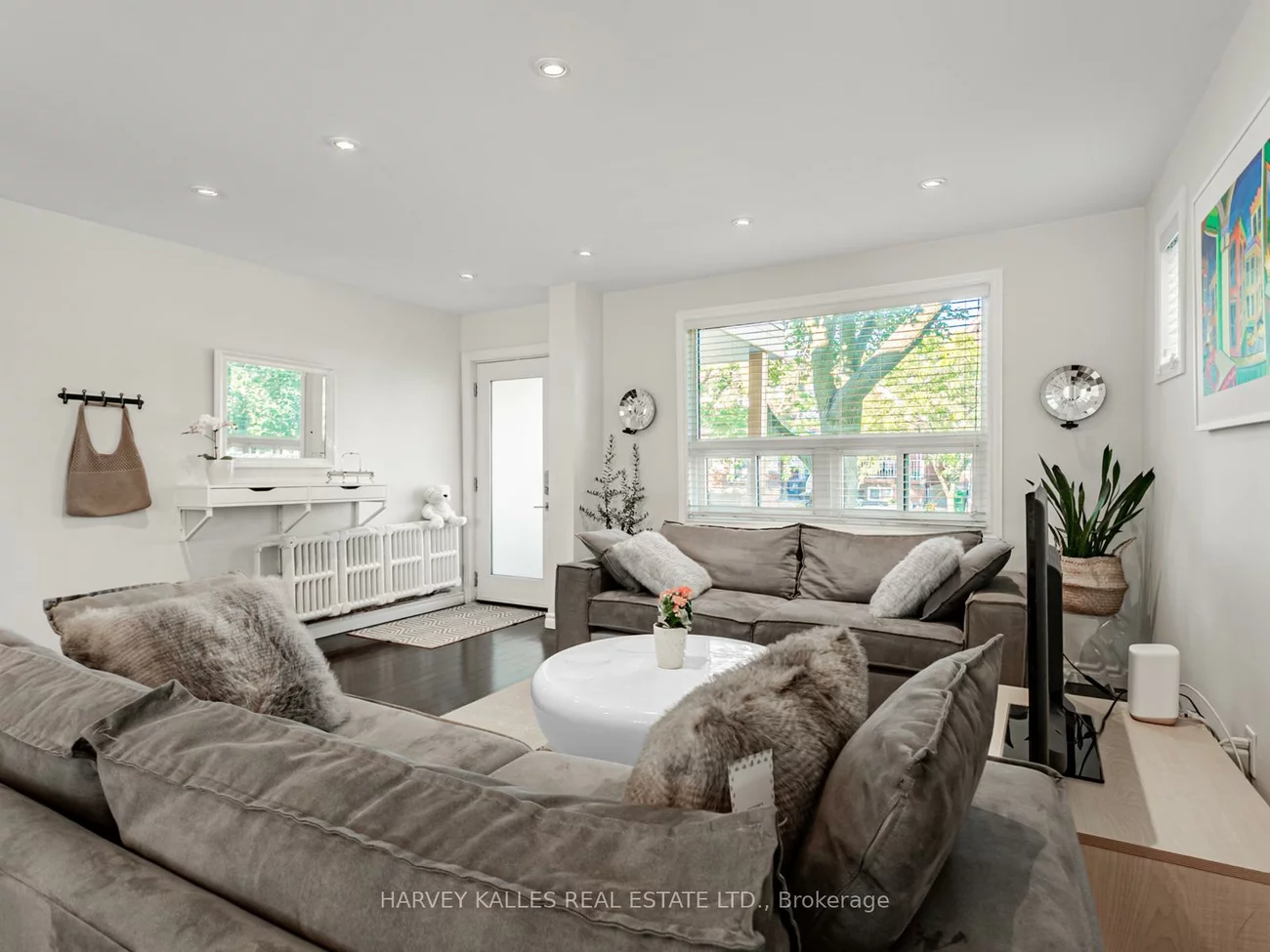 365, Atlas, Humewood-Cedarvale, Toronto