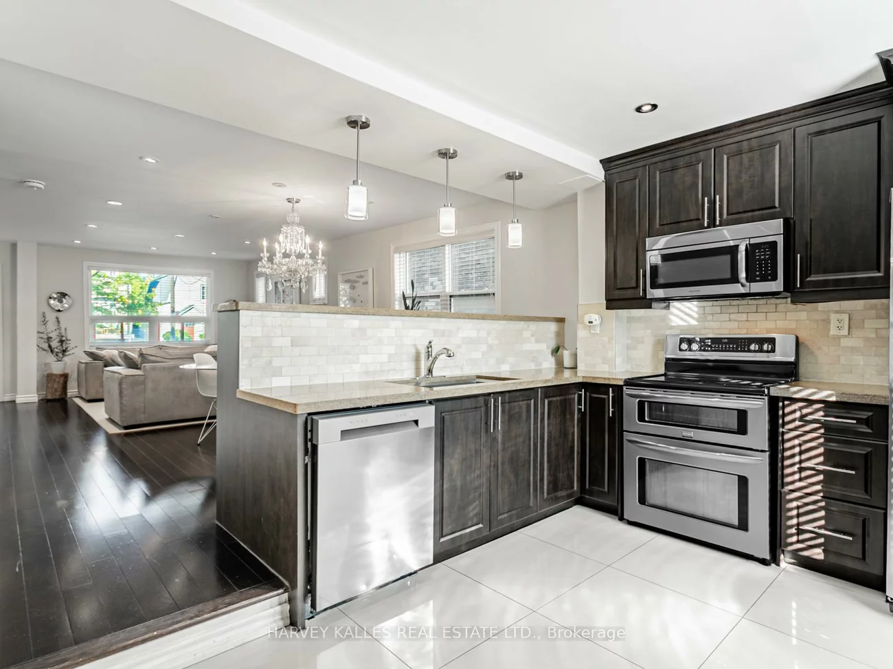 365, Atlas, Humewood-Cedarvale, Toronto