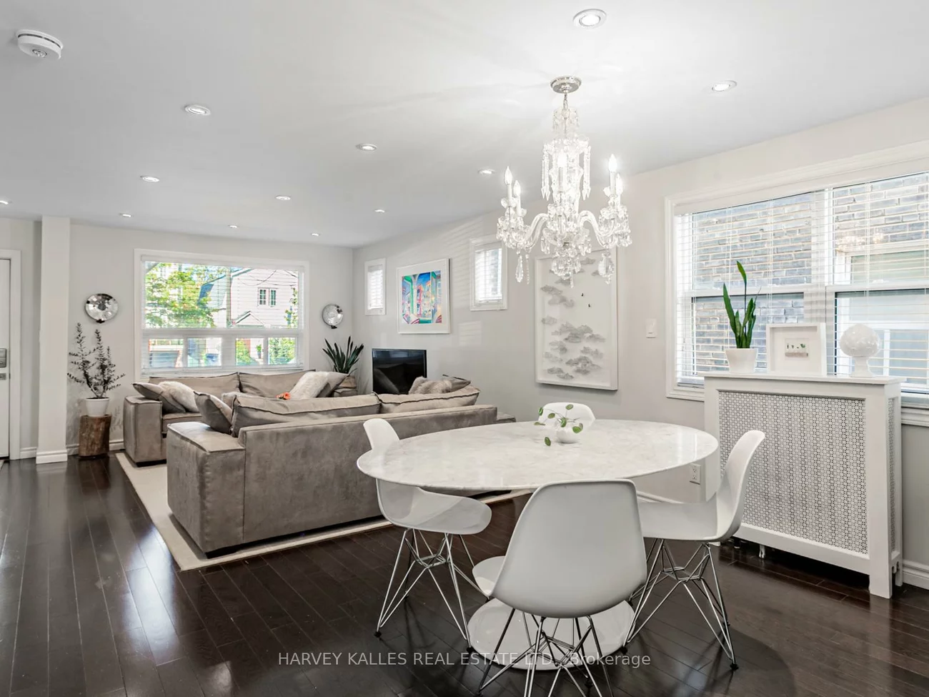 365, Atlas, Humewood-Cedarvale, Toronto