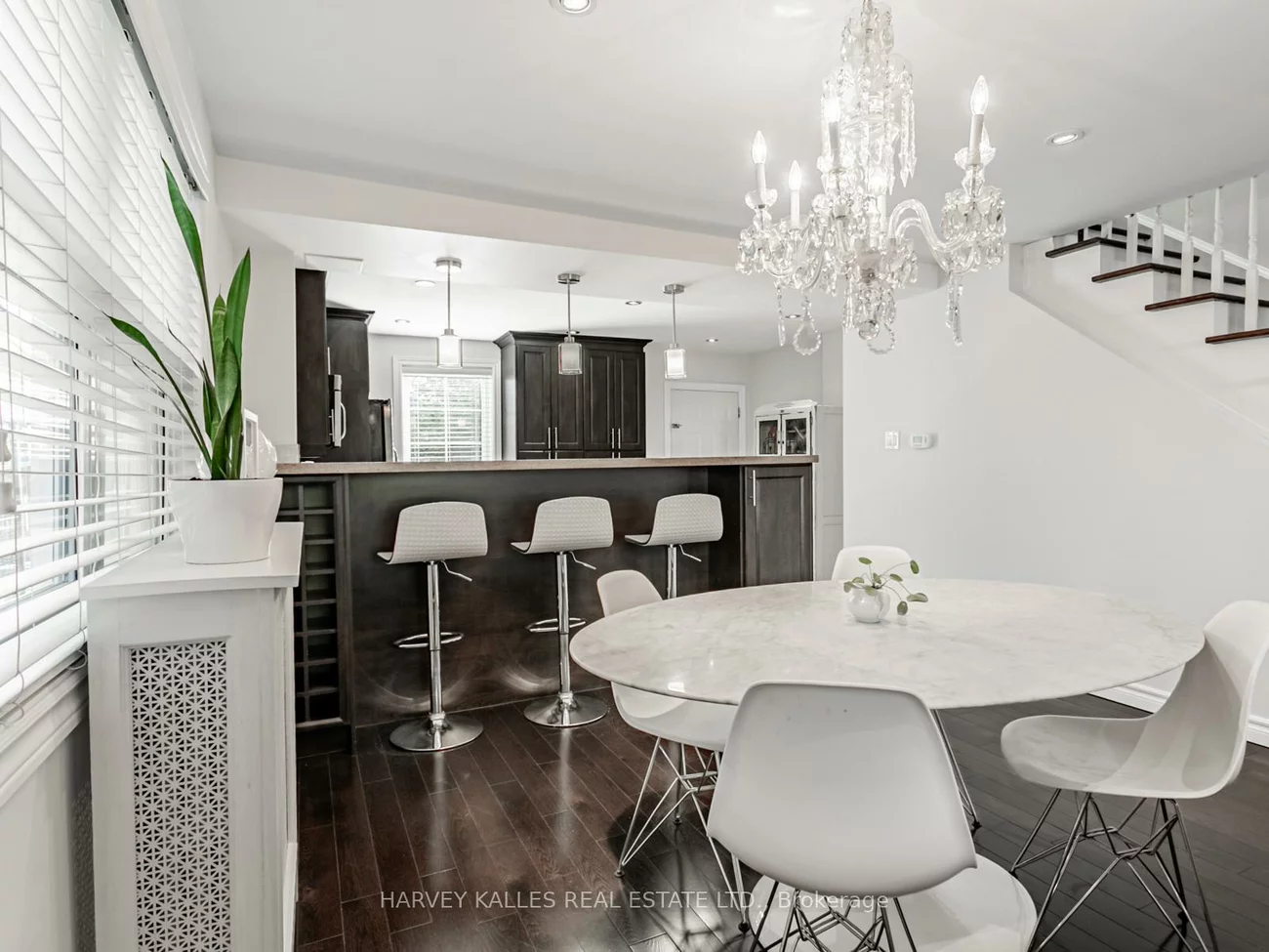 365, Atlas, Humewood-Cedarvale, Toronto