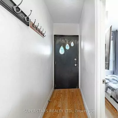259, Claremont, Trinity-Bellwoods, Toronto