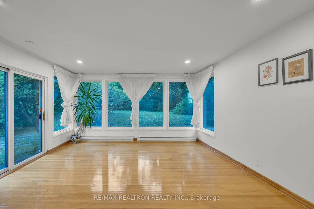 120, Laurentide, Parkwoods-Donalda, Toronto