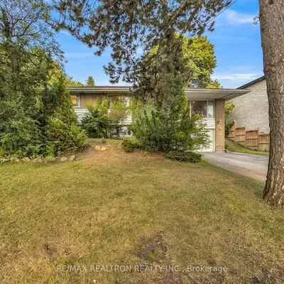 120, Laurentide, Parkwoods-Donalda, Toronto