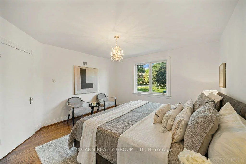 118, Braeside, Lawrence Park North, Toronto