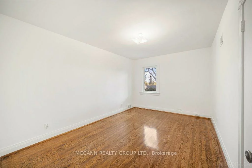 118, Braeside, Lawrence Park North, Toronto