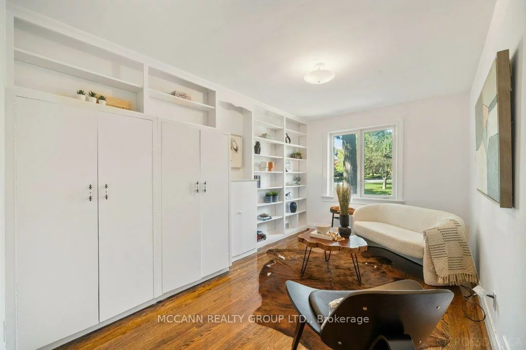118, Braeside, Lawrence Park North, Toronto