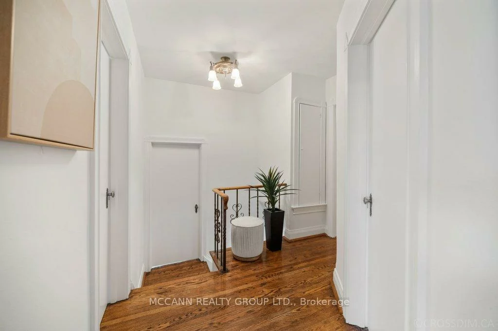118, Braeside, Lawrence Park North, Toronto