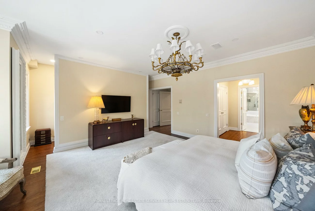 18, Lowther, Annex, Toronto