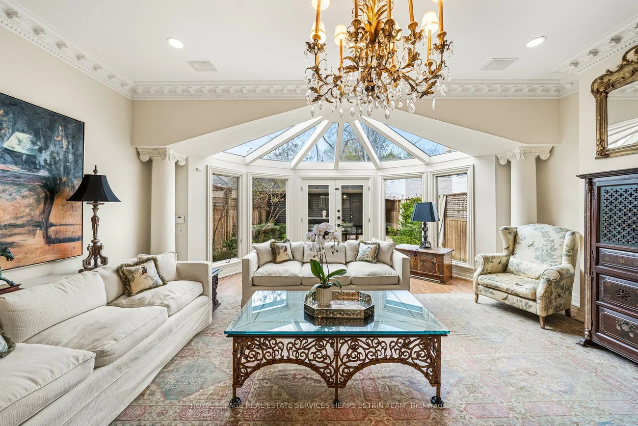 18, Lowther, Annex, Toronto