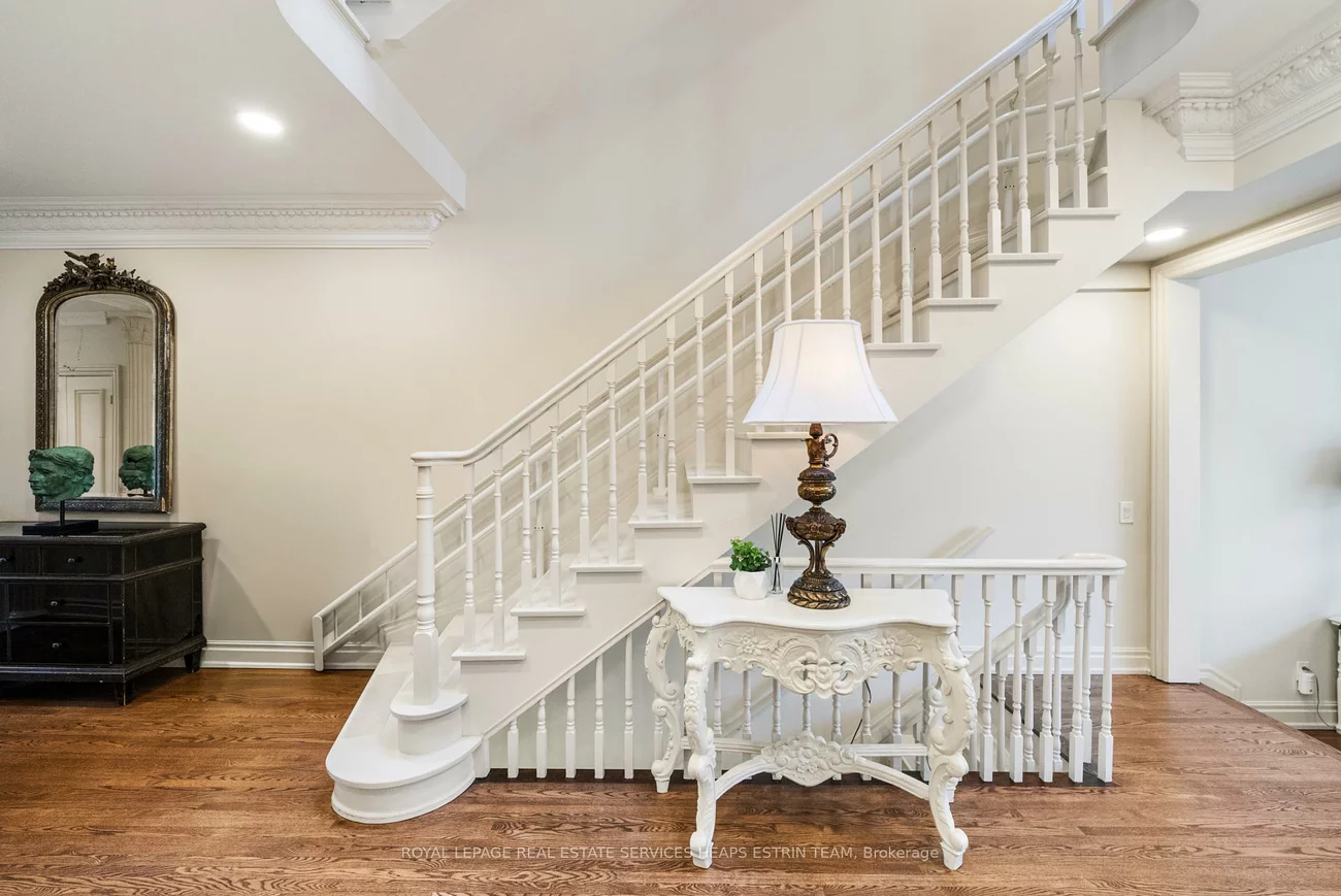 18, Lowther, Annex, Toronto