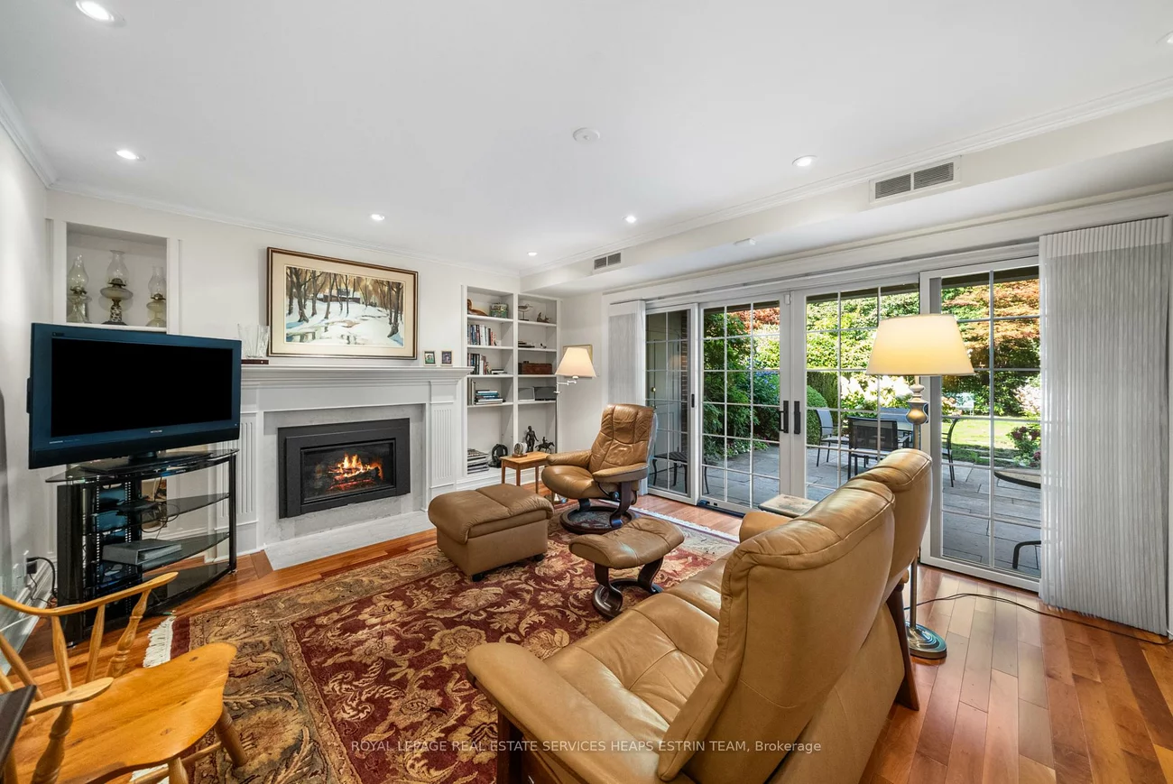 100, Elm, Rosedale-Moore Park, Toronto