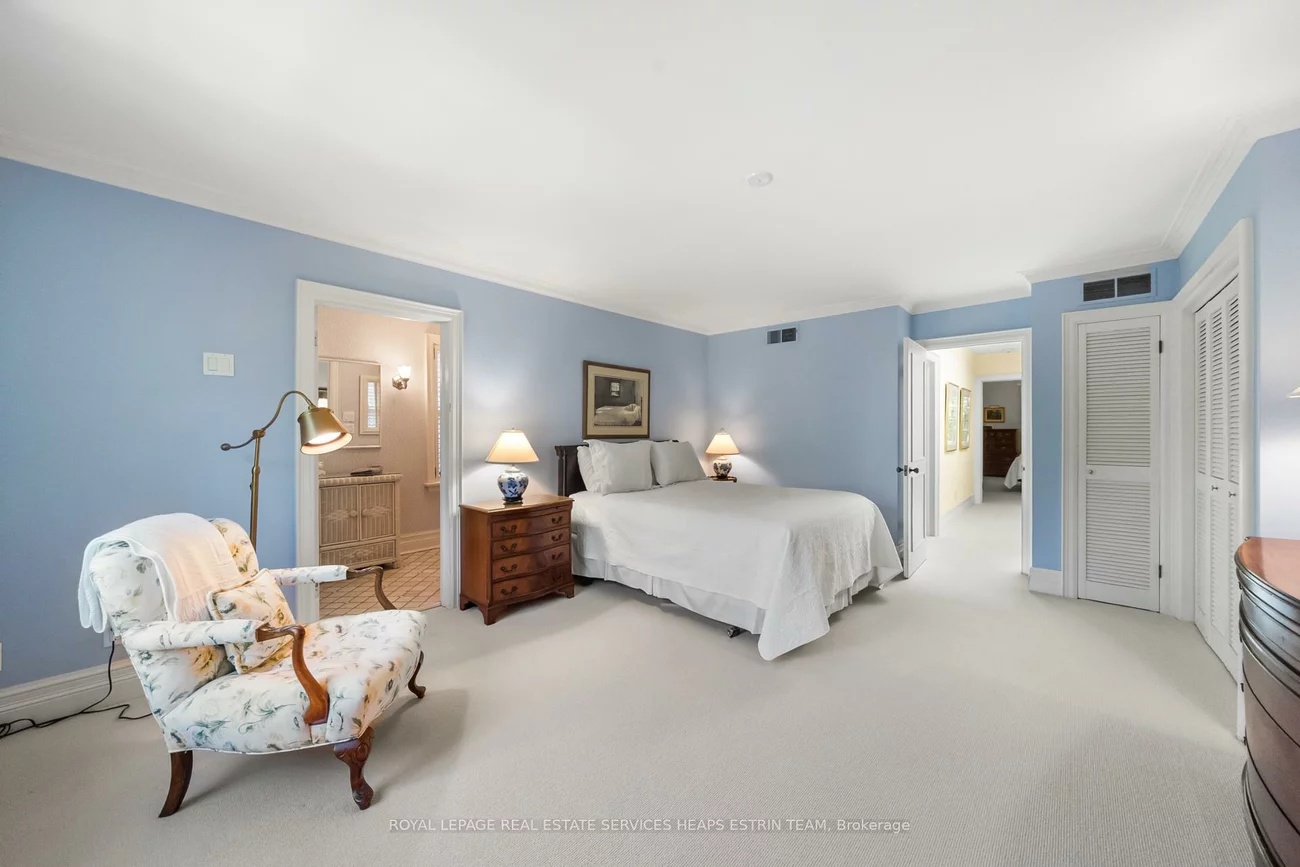 100, Elm, Rosedale-Moore Park, Toronto