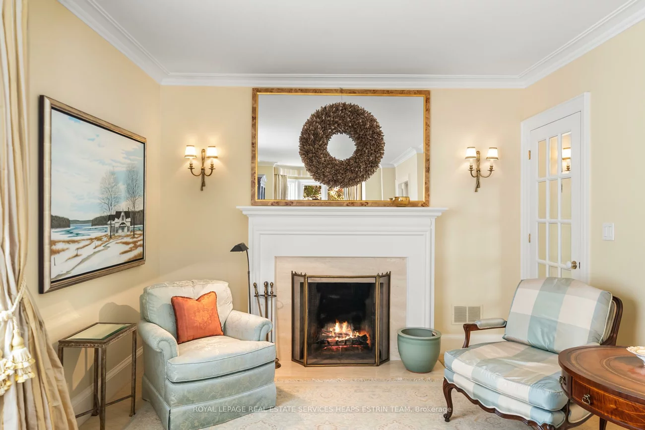 53, Colin, Yonge-Eglinton, Toronto
