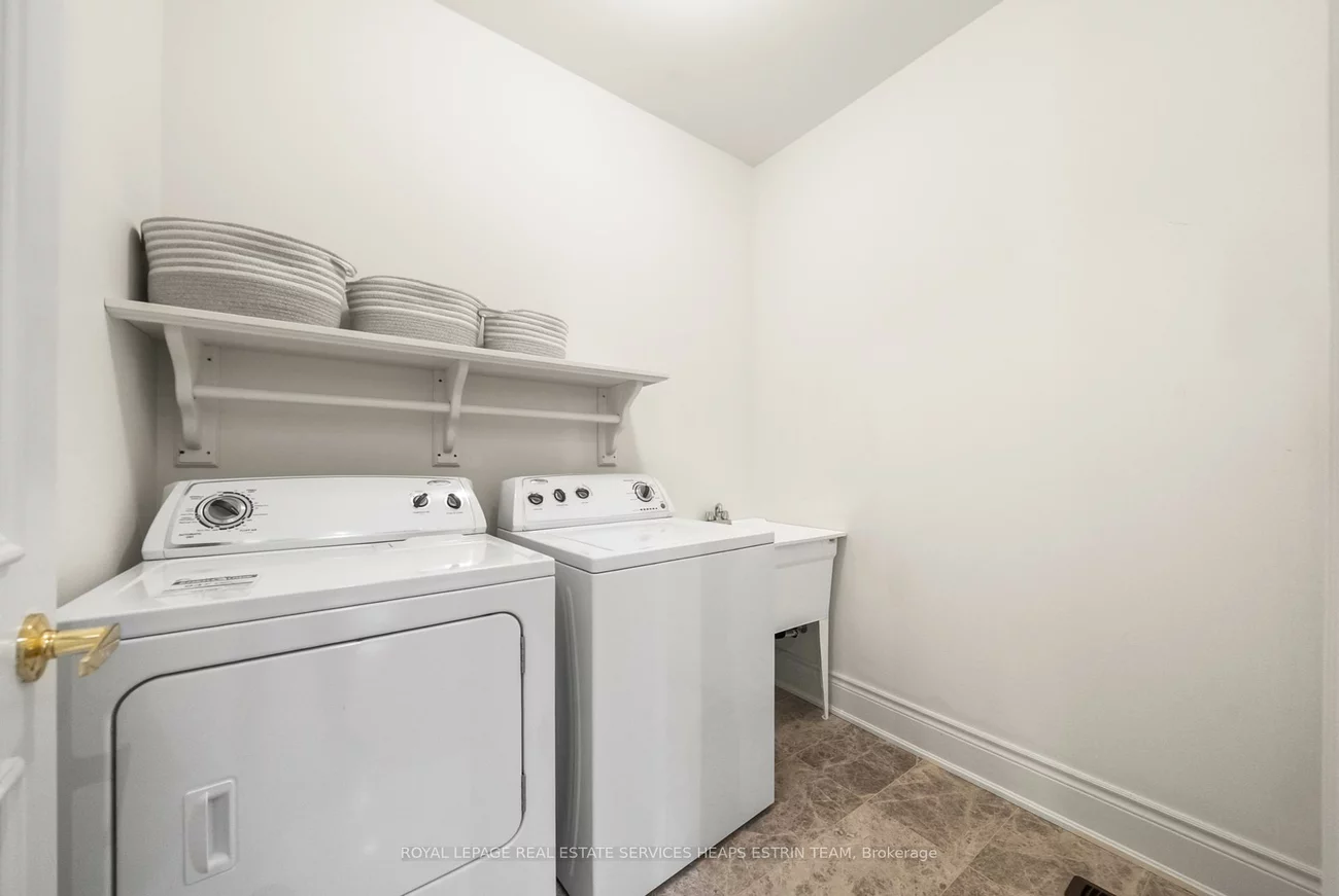 44, True Davidson, Leaside, Toronto