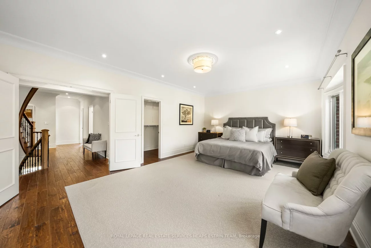 44, True Davidson, Leaside, Toronto