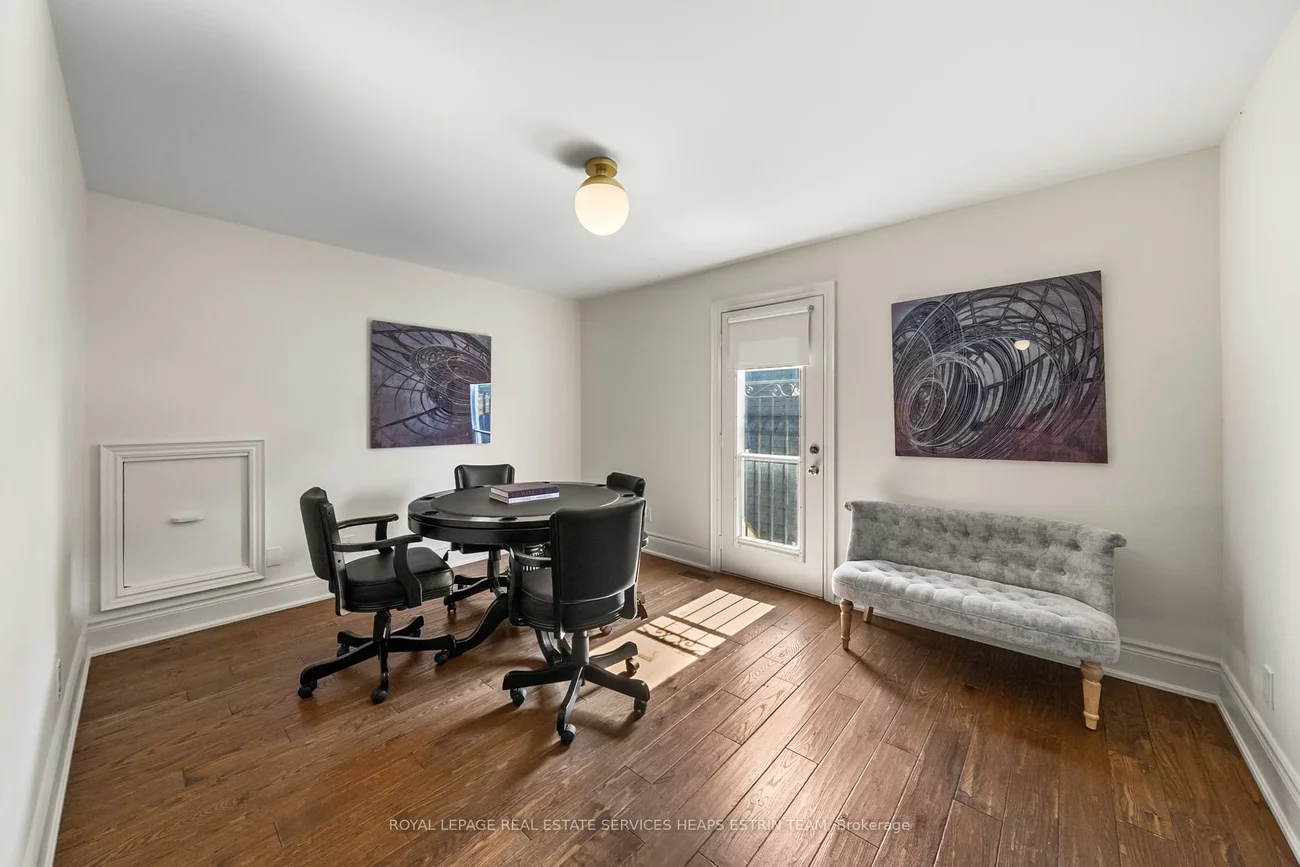 44, True Davidson, Leaside, Toronto