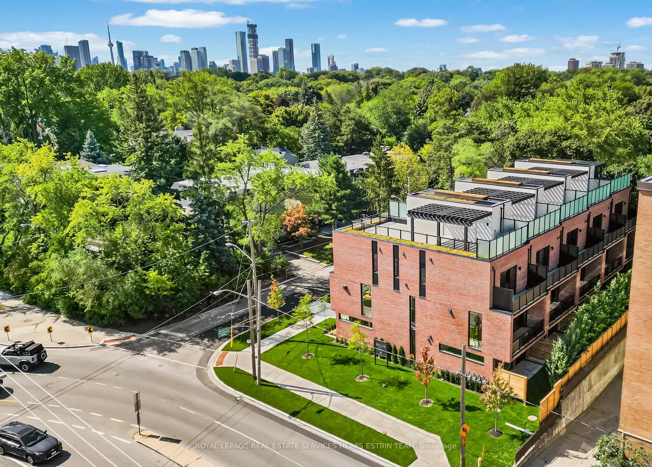 38, Evergreen, Leaside, Toronto