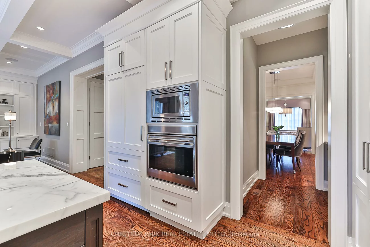 62, Heath, Yonge-St. Clair, Toronto