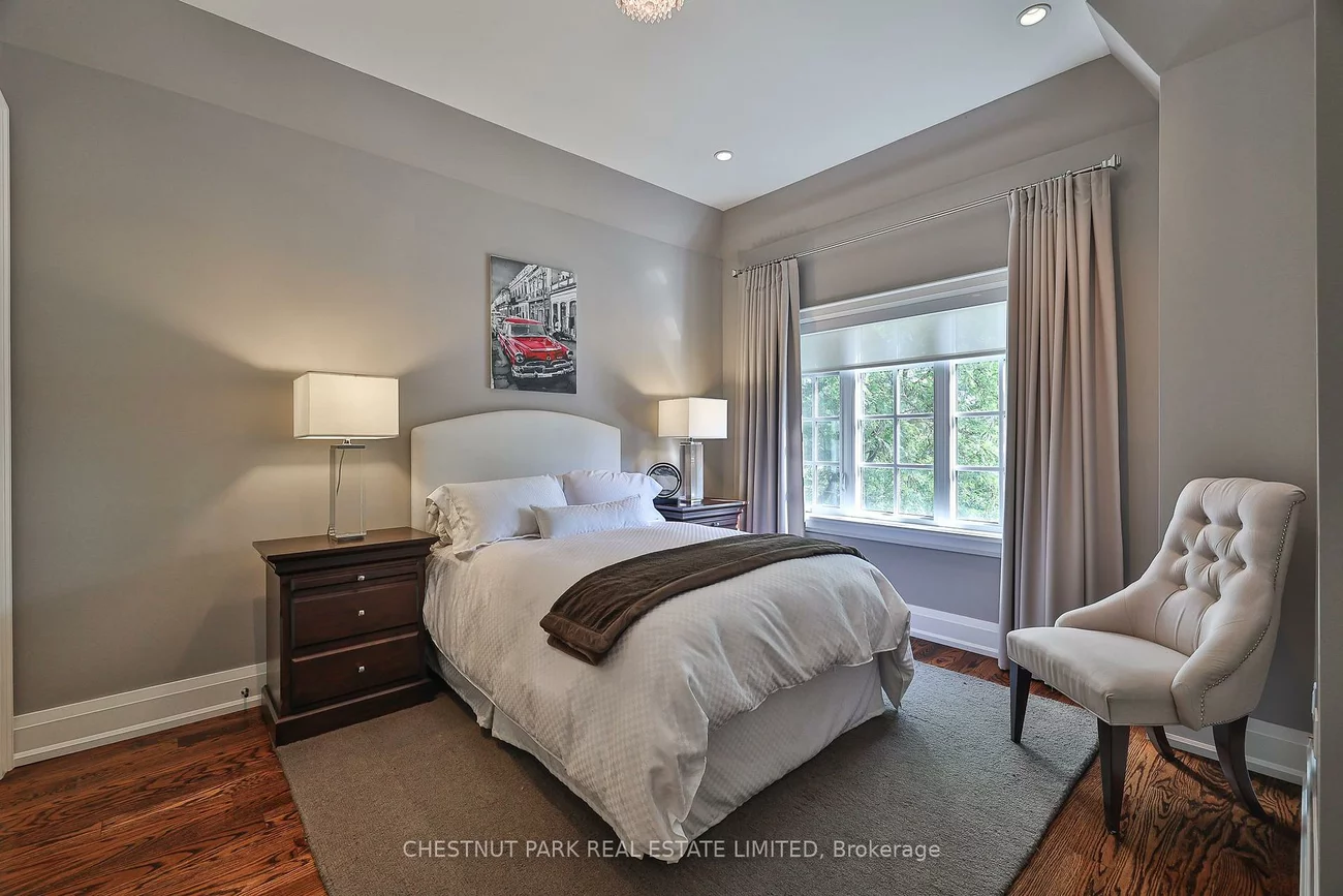 62, Heath, Yonge-St. Clair, Toronto