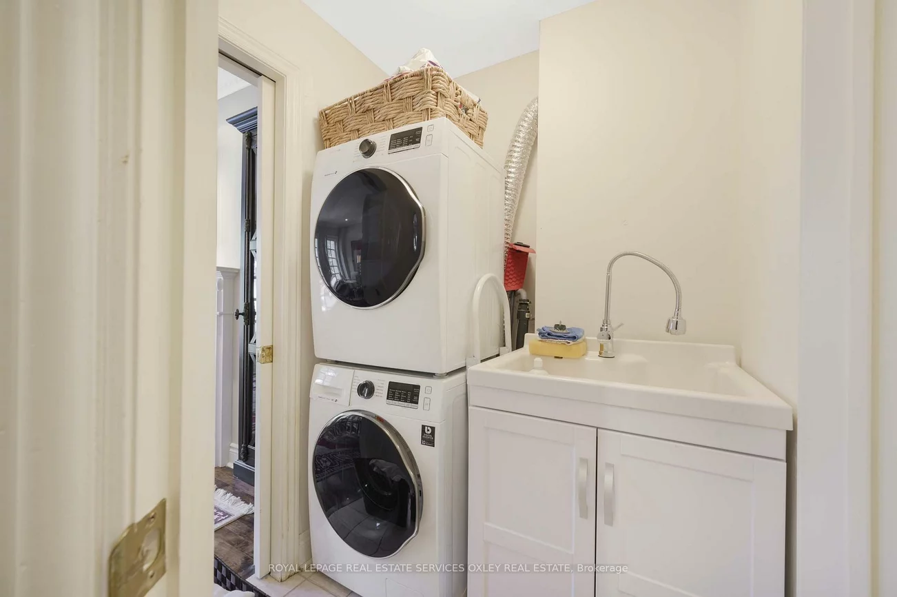 184, Bedford, Annex, Toronto