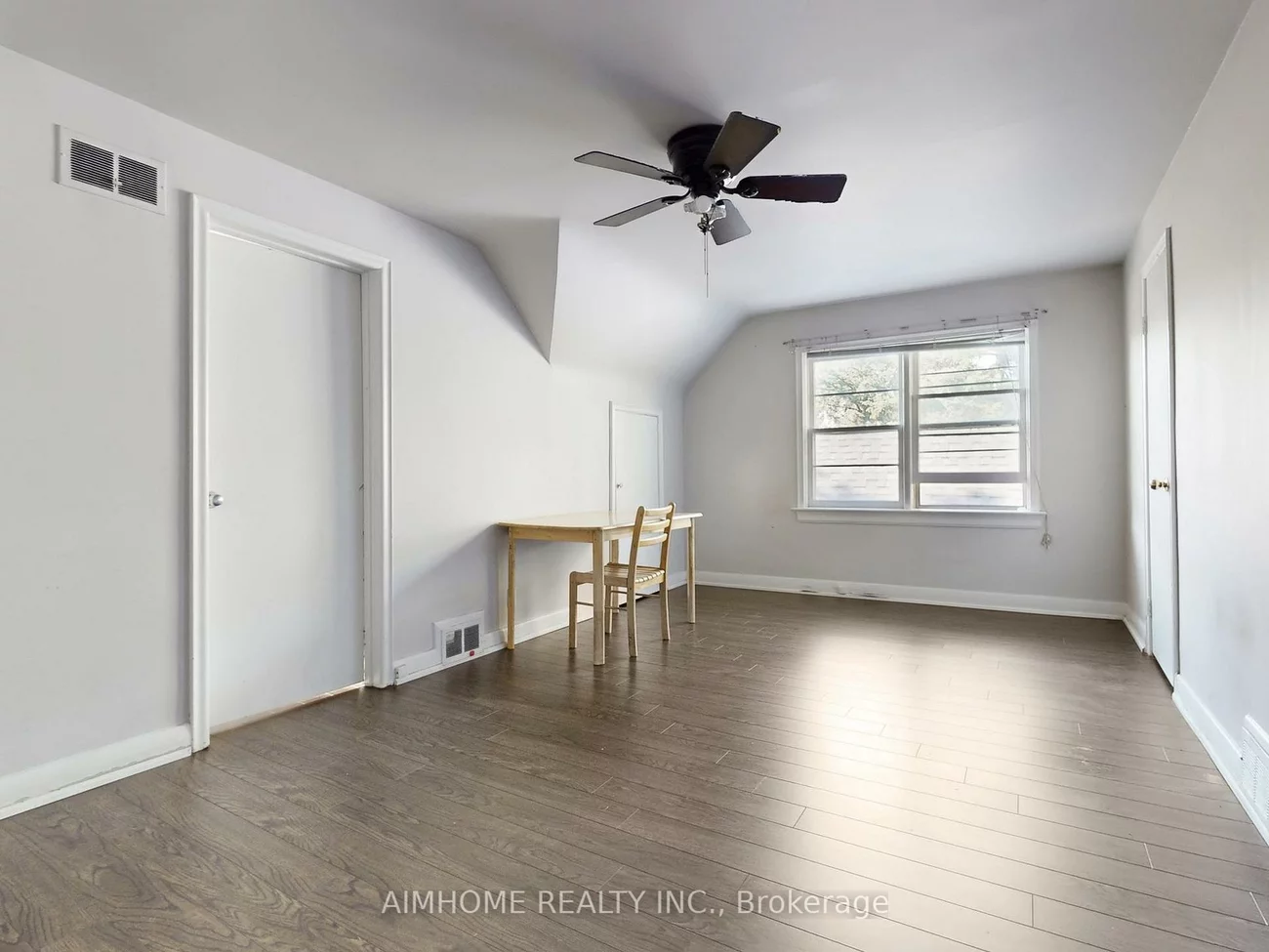 61, Talbot, Newtonbrook West, Toronto