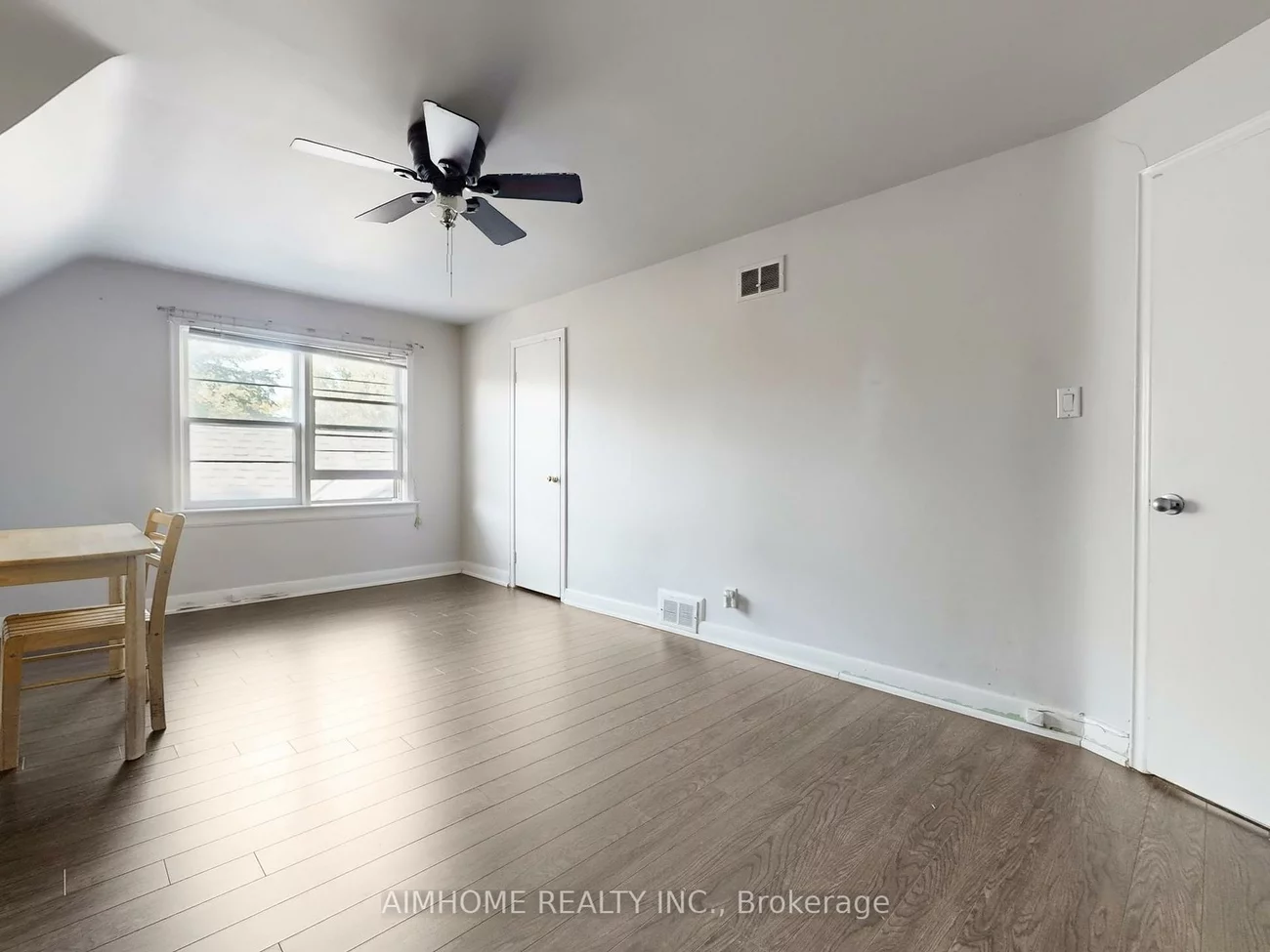 61, Talbot, Newtonbrook West, Toronto