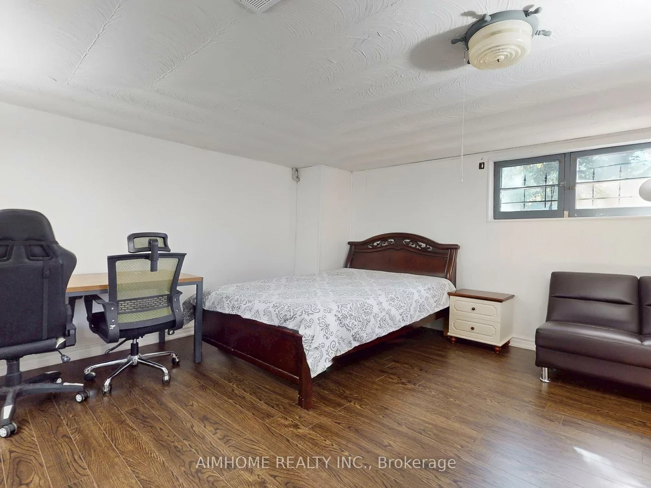 61, Talbot, Newtonbrook West, Toronto