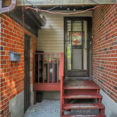 61, Talbot, Newtonbrook West, Toronto