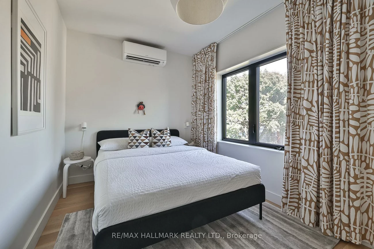 281, Atlas, Oakwood Village, Toronto