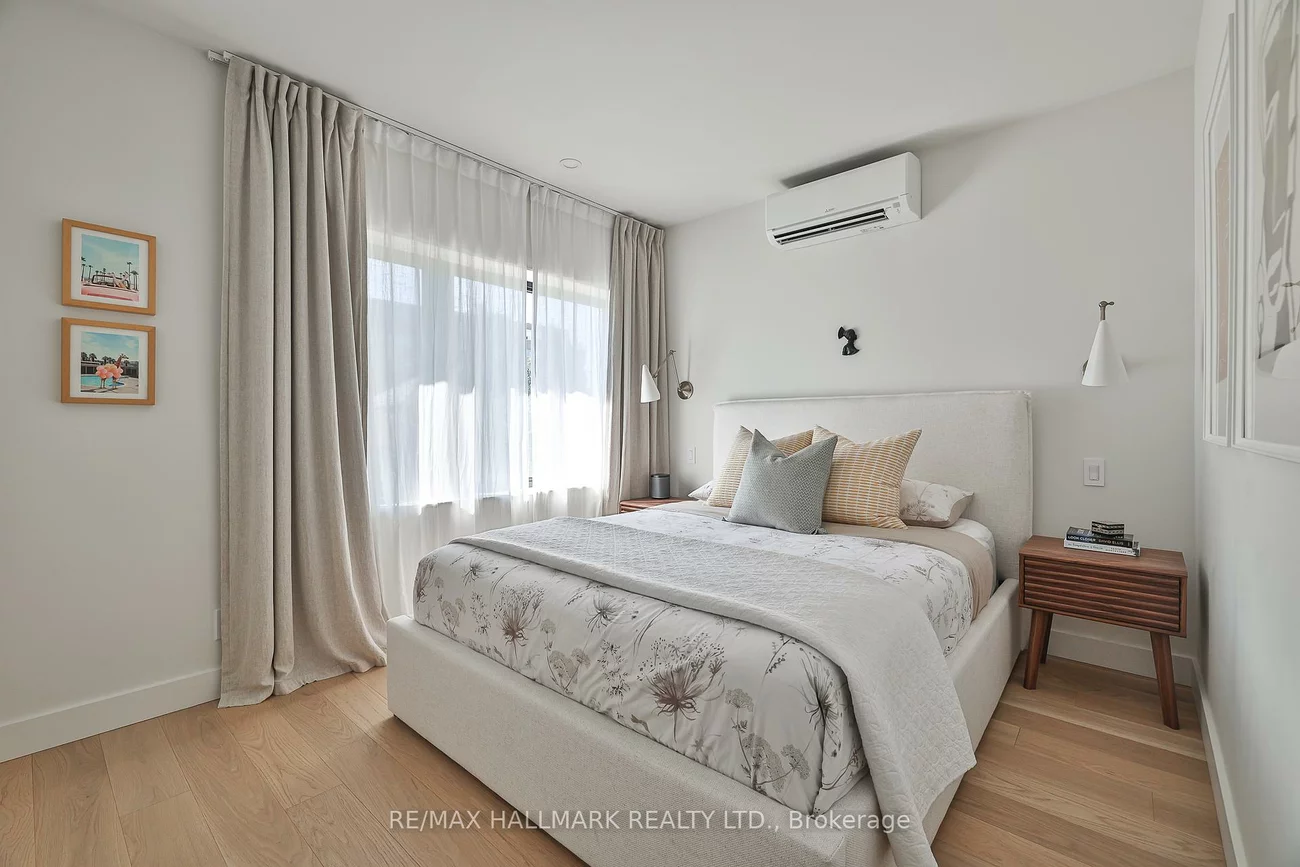 281, Atlas, Oakwood Village, Toronto