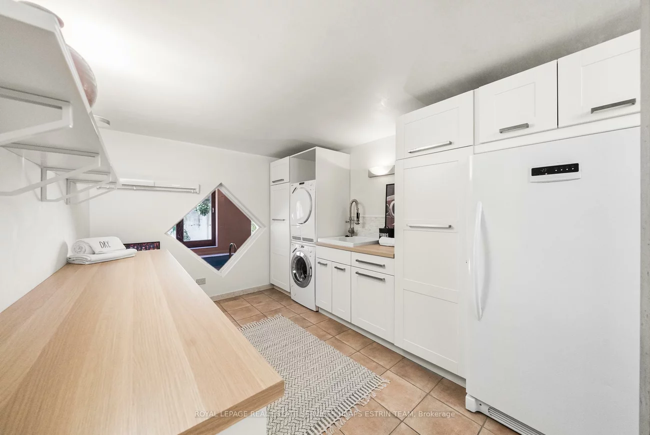 31, Governors, Leaside, Toronto