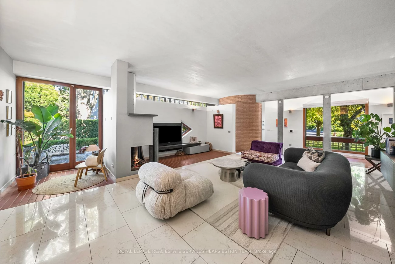 31, Governors, Leaside, Toronto