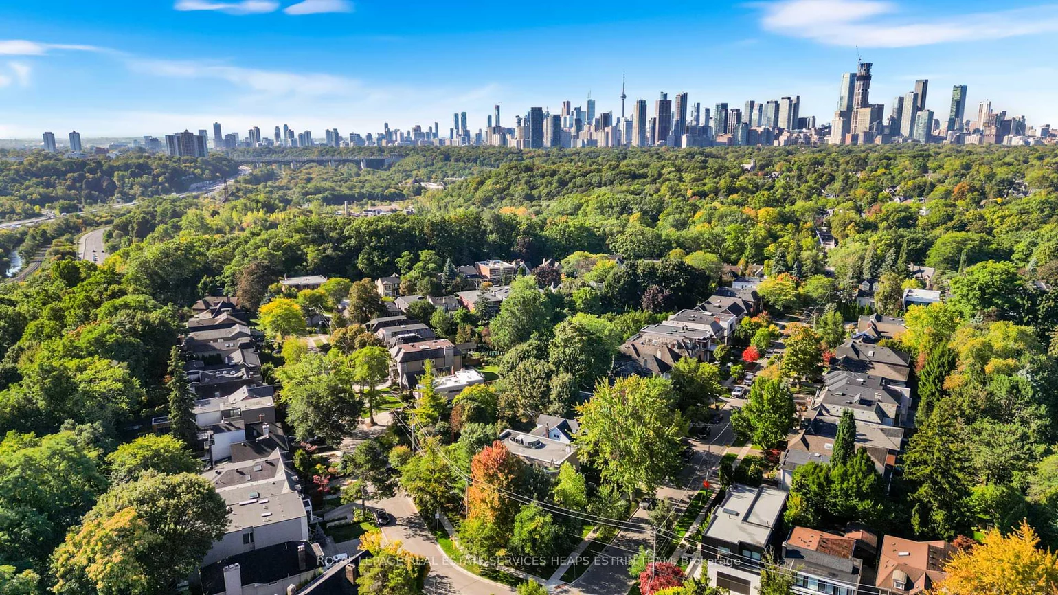 31, Governors, Leaside, Toronto