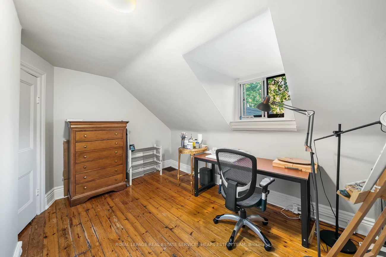 31, Governors, Leaside, Toronto