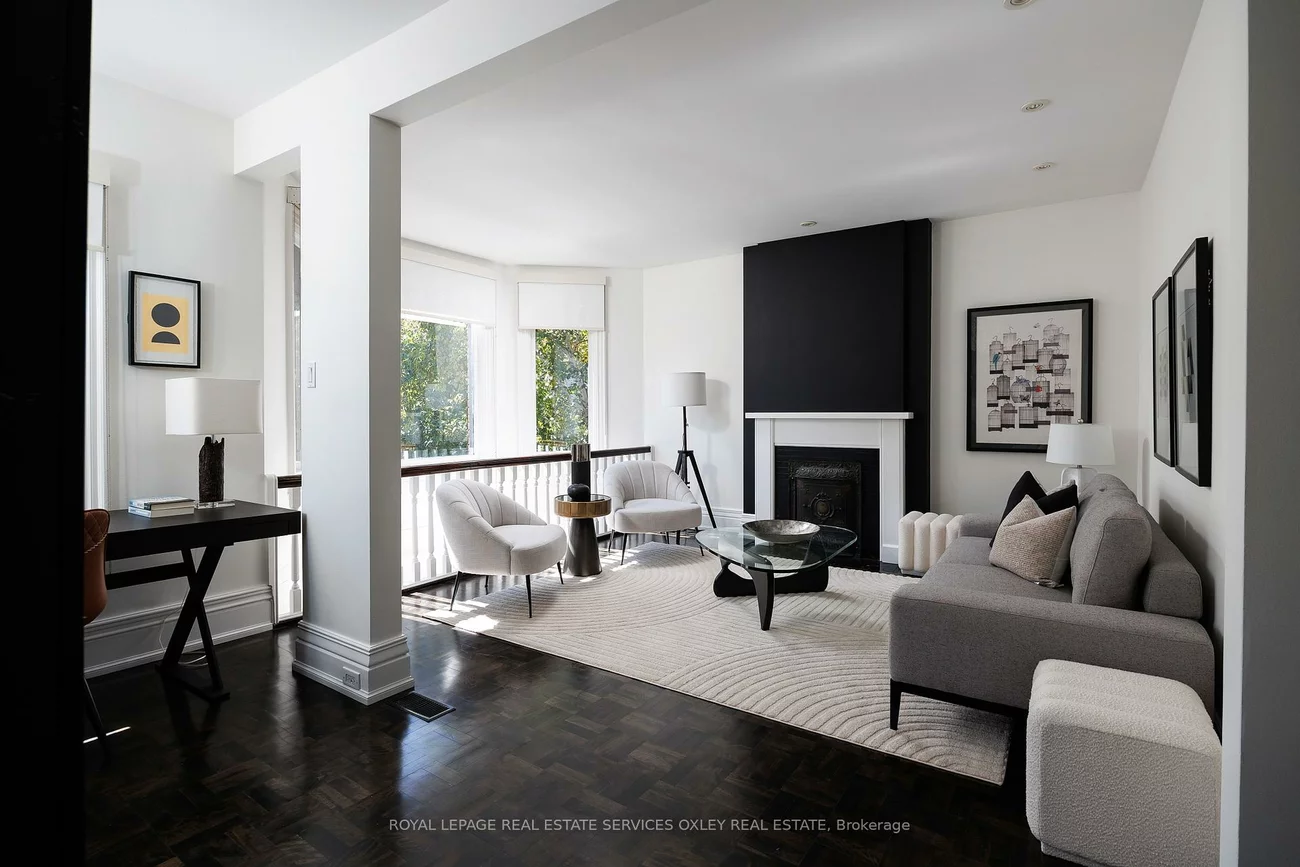 134, Roxborough, Annex, Toronto