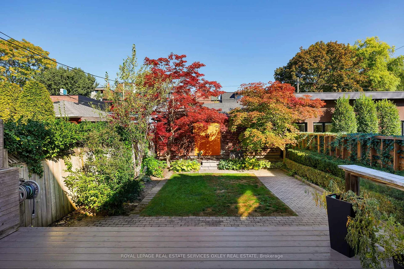 134, Roxborough, Annex, Toronto