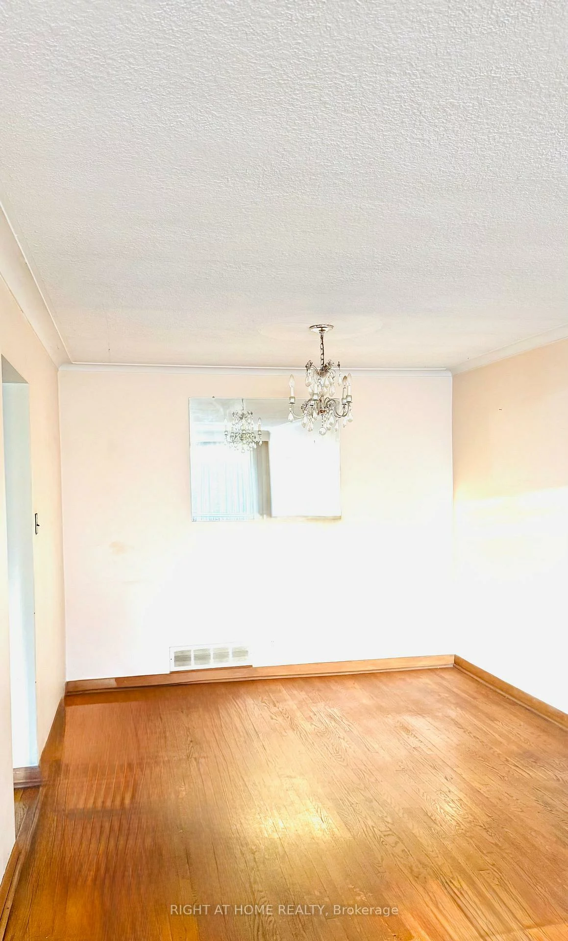 87, FENELON, Parkwoods-Donalda, Toronto