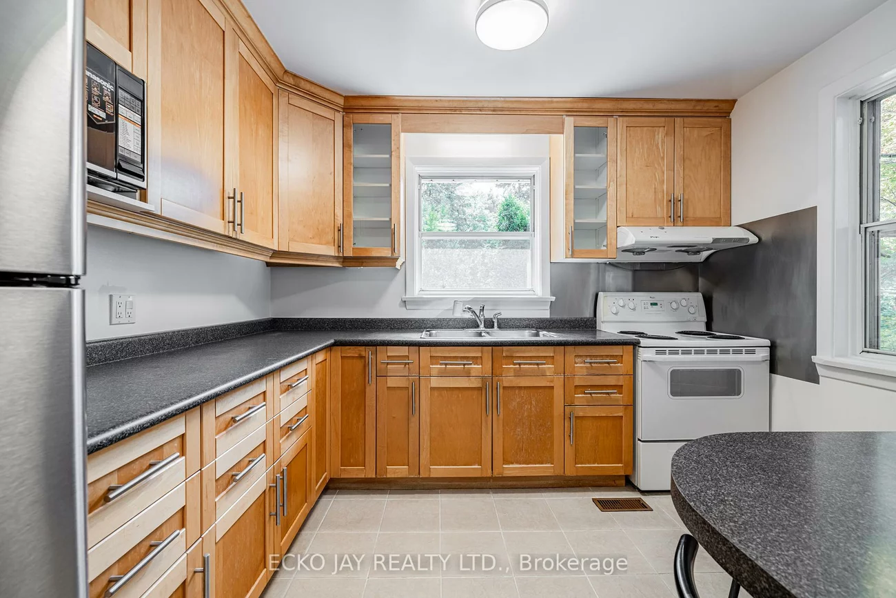 46, Wallingford, Parkwoods-Donalda, Toronto