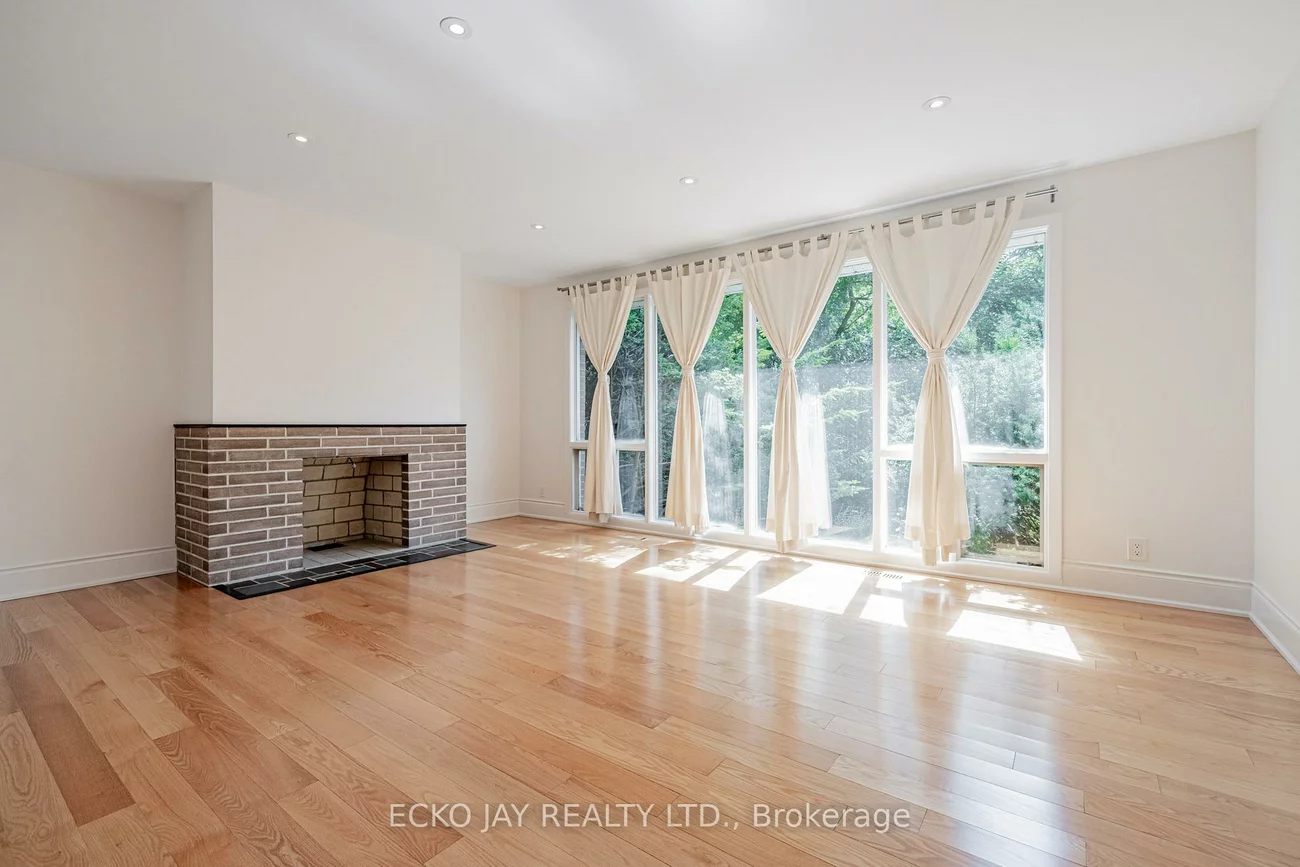 46, Wallingford, Parkwoods-Donalda, Toronto