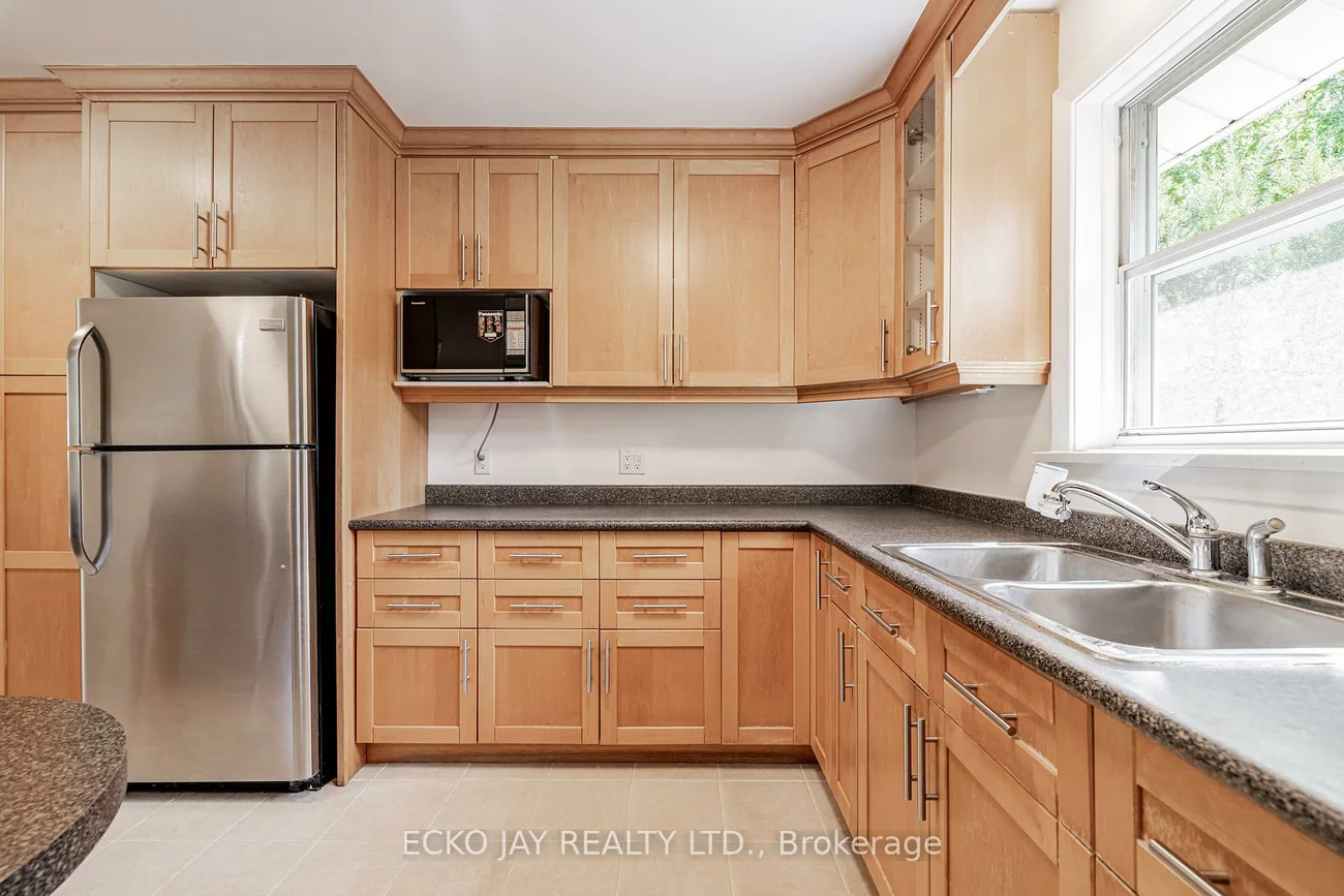 46, Wallingford, Parkwoods-Donalda, Toronto