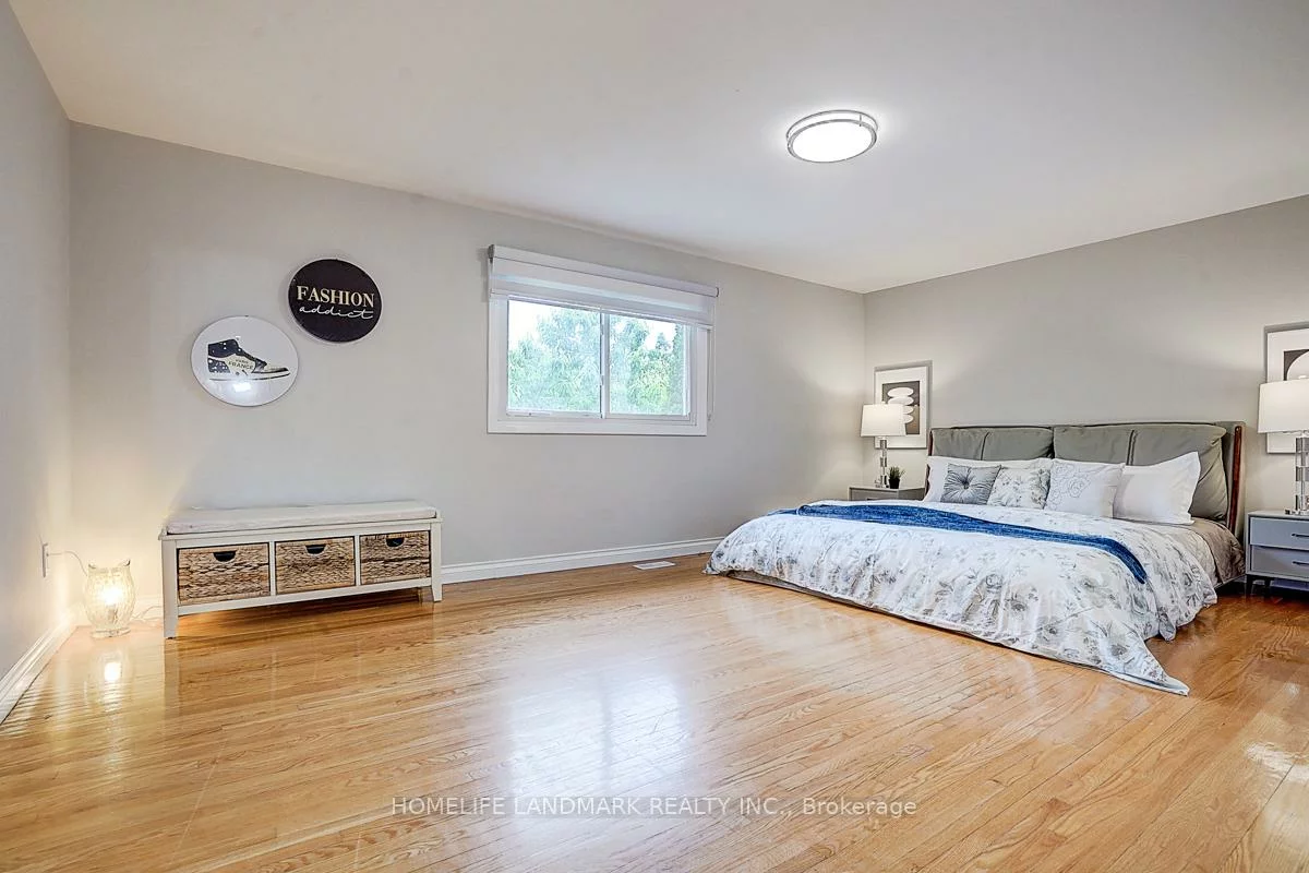 89, Whitehorn, Don Valley Village, Toronto