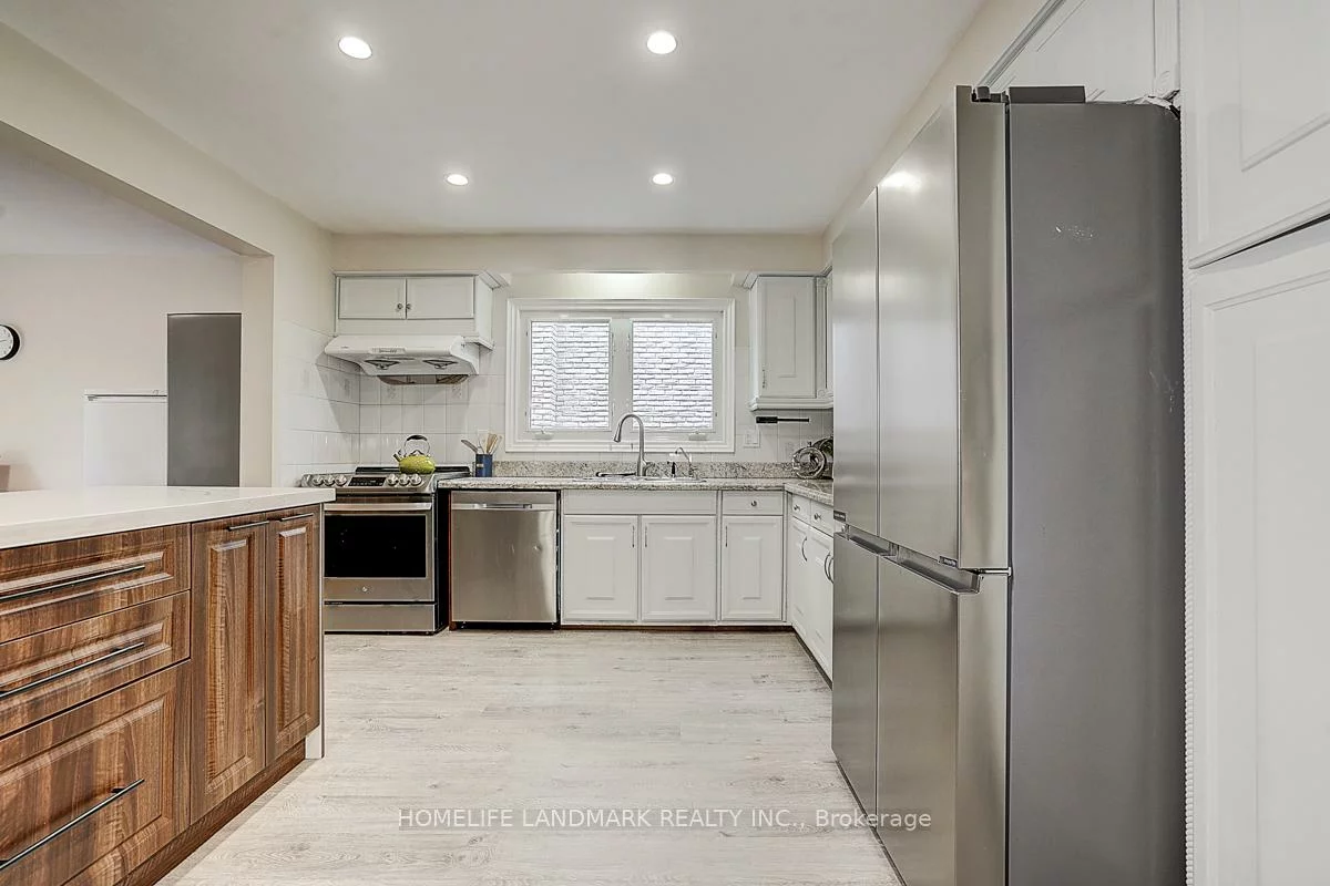 89, Whitehorn, Don Valley Village, Toronto