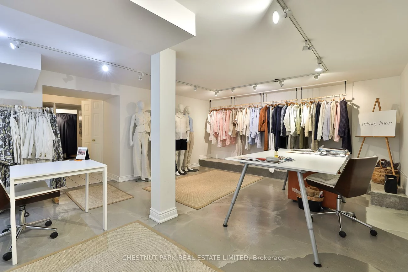 17, Bernard, Annex, Toronto